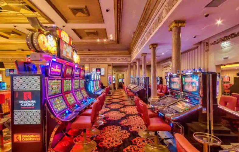 Hướng dẫn tham gia bàn Live Casino trực tuyến trên điện thoại caumn