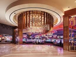 Bàn chơi Live Casino với dealer thực tế phát trực tiếp tại caumn